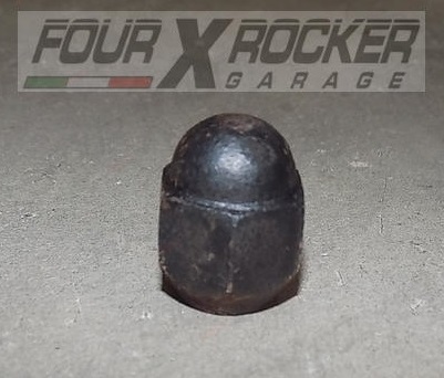 Dado bullone ruota per cerchi in ferro Nissan King Cab D21