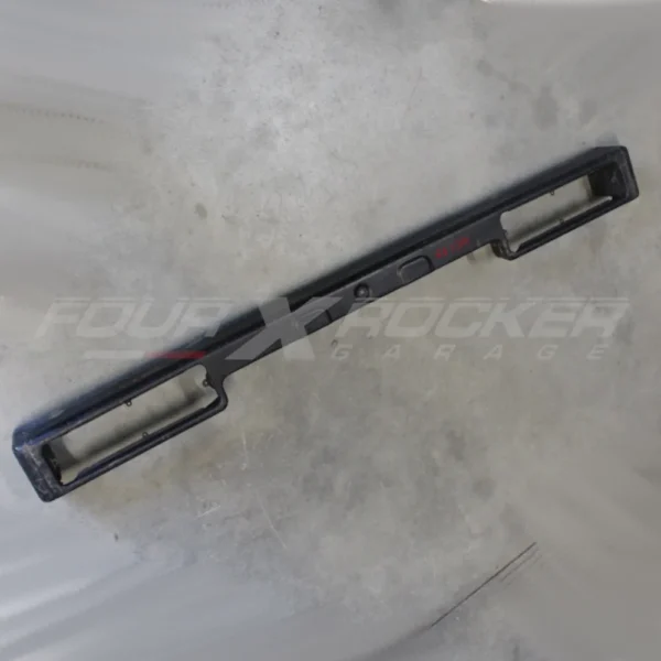 Paraurti posteriore Suzuki SJ 410 - SJ 413 - (ponti stretti)