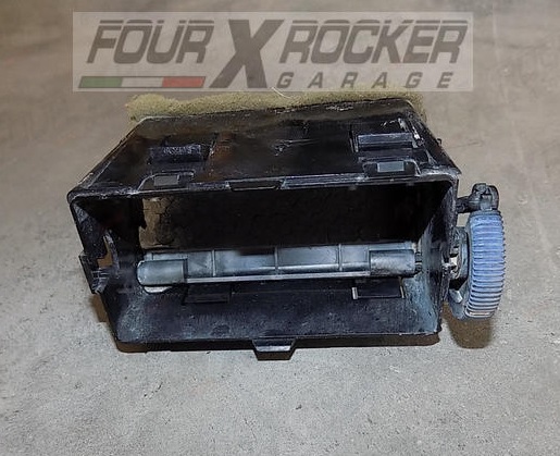 Bocchetta aria laterale cruscotto stufa clima Nissan King Cab D21