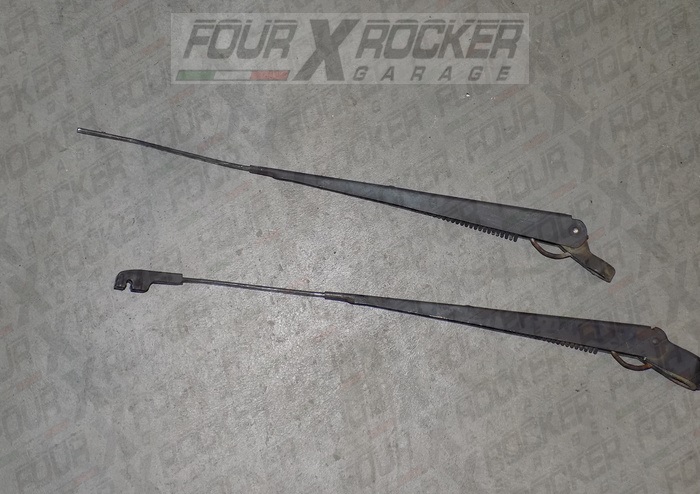 Coppia aste tergicristallo anteriore Mitsubishi Pajero 1' serie