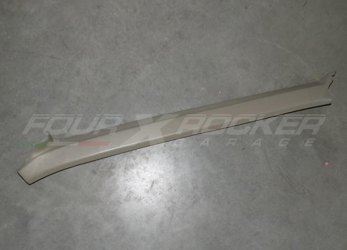 Coppia cover plastiche piantoni parabrezza Nissan King Cab D21 - immagine 4