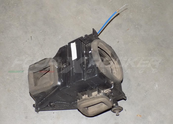 Gruppo involucro stufa parte radiatore 74200-81A11-000 Suzuki Jimny
