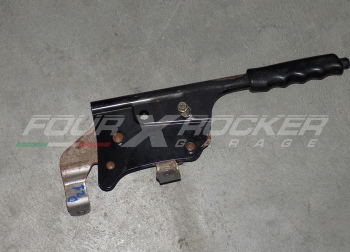 Leva freno di stazionamento a mano Nissan King Cab D21
