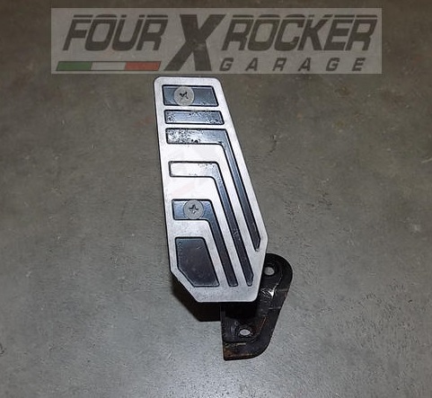 Poggiapiede battitacco laterale pedaliera SX Daihatsu Feroza