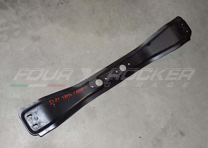 Supporto traversa cambio Nissan King Cab D21