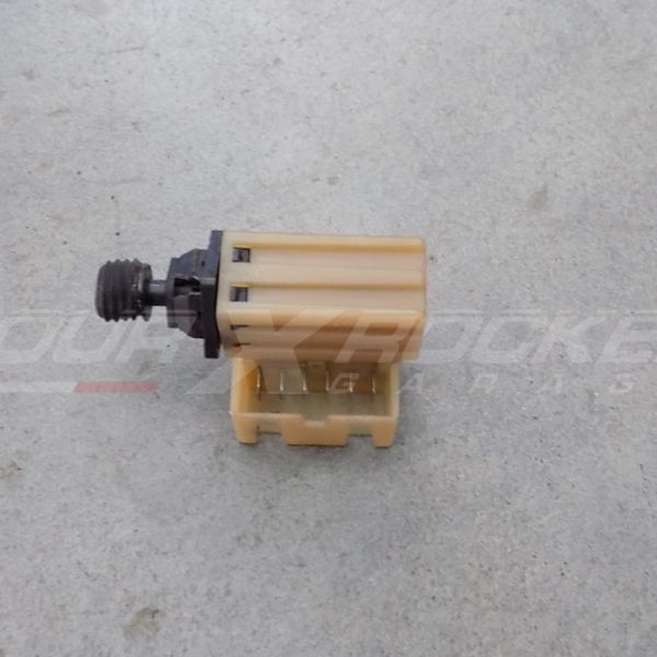 Attuatore sensore pedale freno luce stop posteriore Jeep Grand Cherokee WJ 99-04
