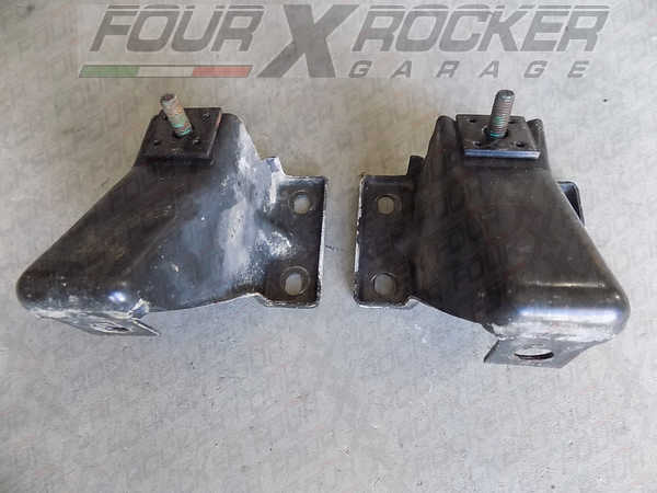 Coppia staffa supporti paraurti posteriori Jeep Cherokee XJ 97>01