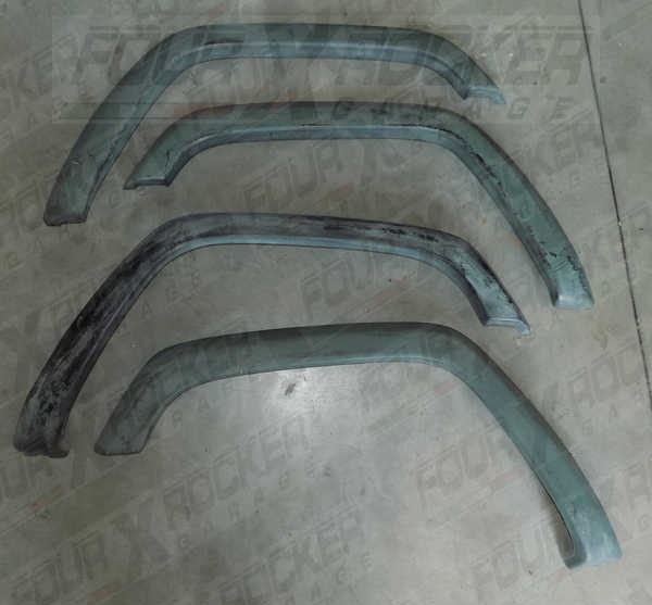 Kit N°4 parafanghini originali Jeep Cherokee XJ 97>01