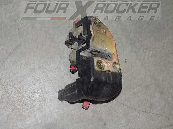 Serratura scontro portiera chiusura posteriore DX (lato passeggero) Jeep Cherokee XJ 97>01 5 porte