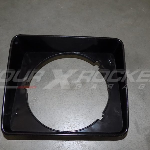 Mascherina fari anteriore DX (lato passeggero) Suzuki SJ 410 - SJ 413 (1' serie)