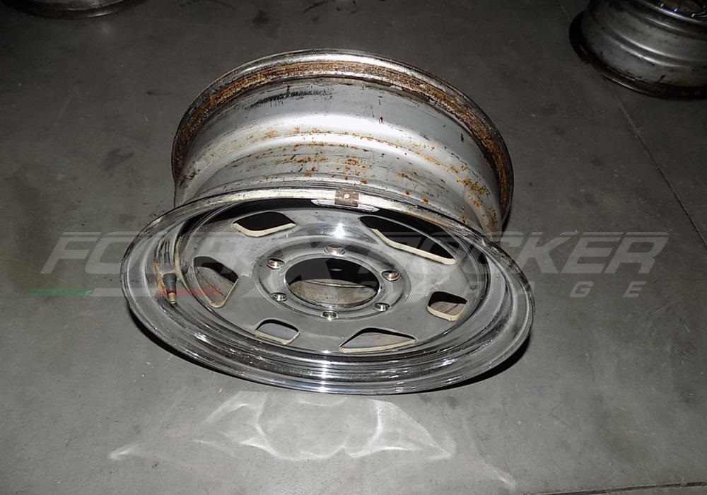 N°4 cerchi in ferro cromati 15X6 Isuzu Trooper 87>91 - immagine 7