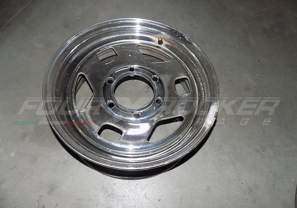 N°4 cerchi in ferro cromati 15X6 Isuzu Trooper 87>91 - immagine 2